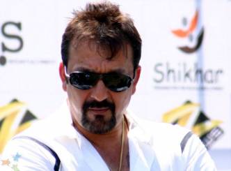 Sanjay Dutt says he will surrender on April 18
