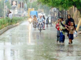 Hyderabad at its best: Rain adds life to city