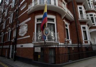 Wikileaks founder seeks asylum in London