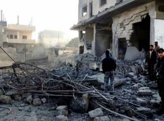Rocket slammed Aleppo building causing many casualties!