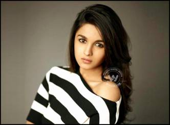 Alia Bhatt&#039;s Facebook page is fake!