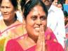 Vijayamma, YSRC leaders, ysrc can make little difference, Ysrc leader