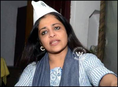 Shazia Ilmi resigns to AAP