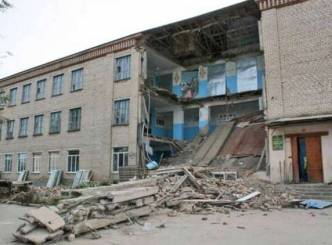 5 students below 6 yrs killed when school wall collapsed