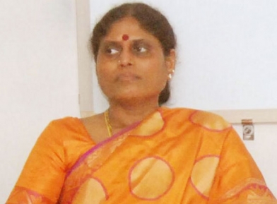 Vijayamma lists out Chandrababu&rsquo;s illegalities 