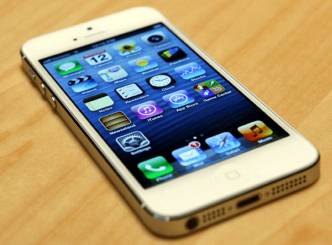 iPhone 5 in India on Nov 2