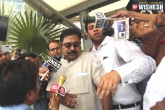 AIADMK, Sukesh Chandrasekar, aiadmk leader dinakaran and mallikarjuna s residence probed by delhi police, Bribe