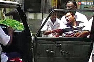 Four Persons Convicted In MIM legislator Akbaruddin Owaisi Attack Case
