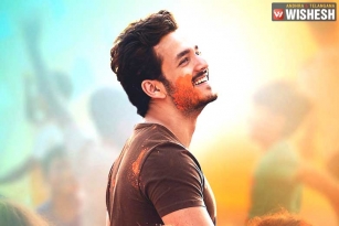 Akhil&rsquo;s Hello First Week Collections