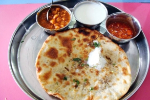 Recipe: Amritsari Kulcha