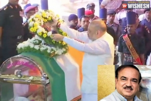 Union Minister Ananth Kumar Cremated With State Honors