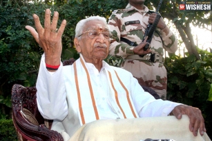 VHP leader Ashok Singhal, no more