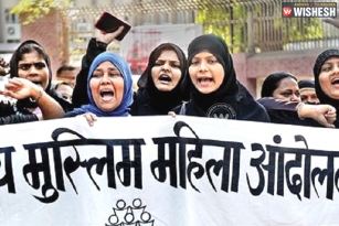 Bharatiya Muslim Mahila Andolan collects 50,000 signatures against triple talaq