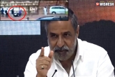 Narendra Modi, Chitradurga, congress demands probe over black trunk from modi s chopper, Itr