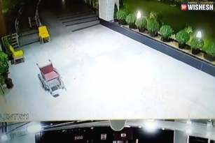 Viral Video: A Wheelchair Moves on its Own in a Chandigarh Hospital