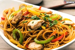 Recipe: Chicken Hakka Noodles
