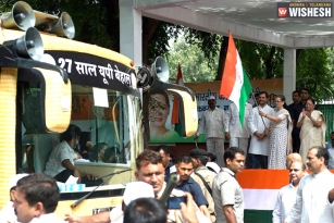 Three day bus service by Congress eyeing UP elections