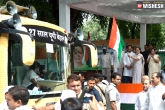 27 Saal UP Behaal, Samajwadi party, three day bus service by congress eyeing up elections, Bus service