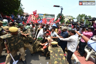 Tension At Dharna Chowk In Hyderabad