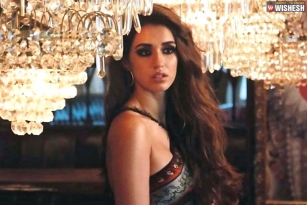Disha Patani&#039;s Item Number In Allu Arjun&#039;s Pushpa?