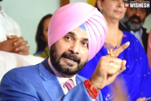Election Commission Issues Notice to Congress Leader Navjot Singh Sidhu over &#039;Objectionable Comments&#039; Against PM Modi