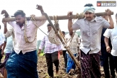 Alla Ramakrishna Reddy, Mangalagiri MLA, extending support to farmers mangalagiri mla ploughs field, Alla ramakrishna reddy