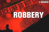 Robbery, Hyderabad, fake baba rob lifestyle owner s house in hyderabad, Madhusudhan