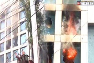 Fire Mishap in JRK Building Hyderabad, No Casualties