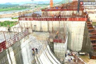 Rs 750 Cr Funds For Polavaram Project Rejected