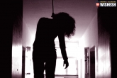 student, student, girl commits suicide after mother scolds her, Boyfriend