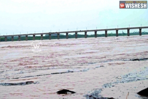 Water Level Rises in River Godavari