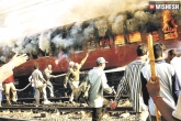 Godhra Train Coach Burning Case, Gujarat High Court, gujarat hc commutes death to life term for 11 convicts in godhra case, Convicts