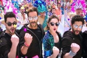 Golmaal Again Movie Review, Rating, Story, Cast &amp; Crew