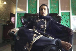 Haseena Parkar Movie Review, Rating, Story, Cast &amp; Crew