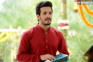 Akhil&rsquo;s Hello Closing Collections