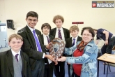 Pratap Singh, Physics prize, indian schoolboy in uk wins institute of physics prize, Relativity