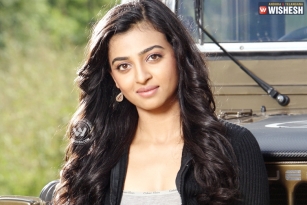 Mahesh&#039;s girl friend counters Radhika apte