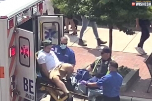 Viral Video: Man Jumps Off the Ambulance and Runs Away