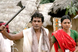 Manjhi - The Mountain Man Movie Review and Ratings
