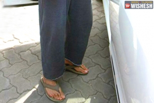 Tamil Nadu Man Approaches Cops To Trace His Missing Chappals