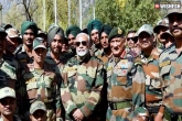 Narendra Modi, Gurez area, modi spends time with soldiers during diwali, Indian army