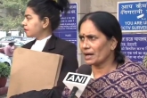Asha Devi, Nirbhaya case final hearing, nirbhaya s mother responds on the hanging of convicts, Delhi court