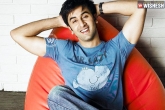 Ranbir Kapoor Family, Ranbir Kapoor, ranbir kapoor s dinner date with family, Dating