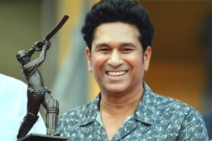 Sachin Tendulkar shares a heartful note after unveiling his statue