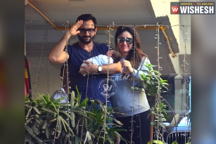 First Pic of Saif and Kareena after her Delivery