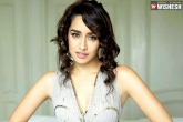 Shraddha Kapoor pictures, Shraddha Kapoor news, shraddha kapoor in a relationship with a photographer, Shraddha kapoor news