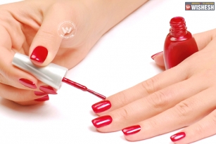 Simple tips to apply nail polish perfectly