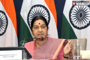 Sushma Swaraj Directs To Save 29 Telangana Workers From Captivity in Saudi Arabia