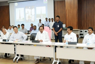 Telangana To Strike Deal With Banks On Clearing Debts After 2019