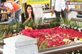 Actress Trisha, last respects, actress trisha visits jayalalithaa s memorial, Jayalalithaa s memorial